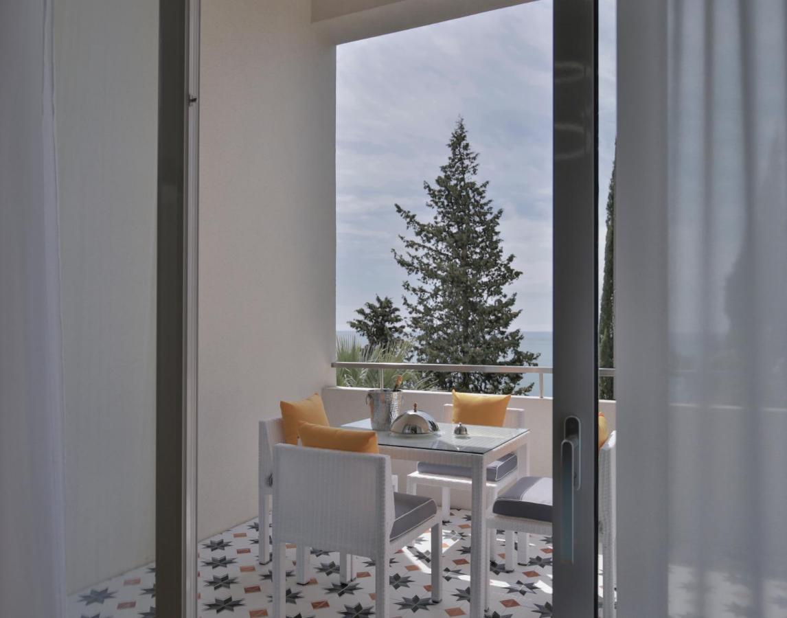 Garden Resort Gagra Exterior foto