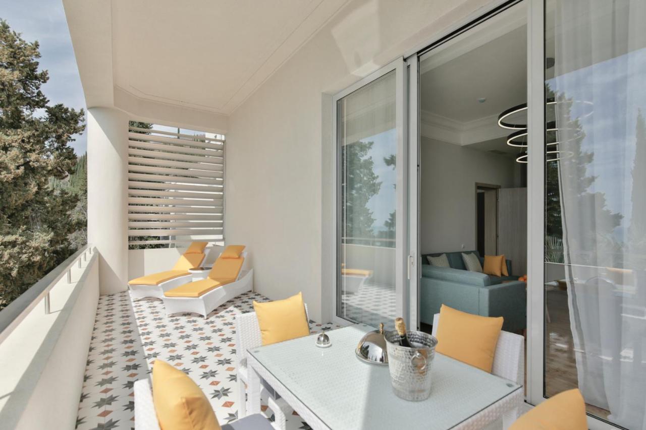 Garden Resort Gagra Exterior foto