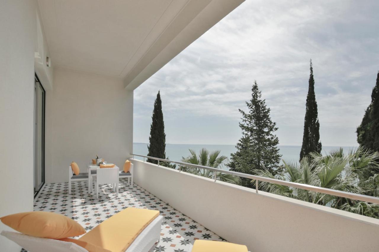 Garden Resort Gagra Exterior foto